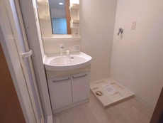 洗面台　32枚中 6枚目