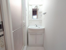 洗面台　32枚中 6枚目