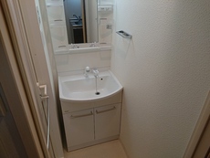 洗面台　32枚中 6枚目