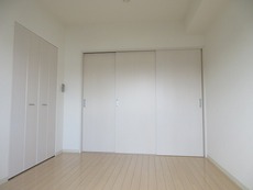 内装　32枚中 17枚目