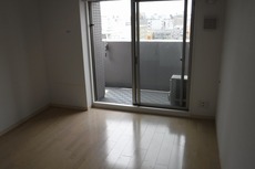 寝室　32枚中 8枚目