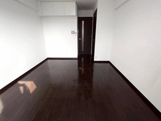 寝室　32枚中 8枚目