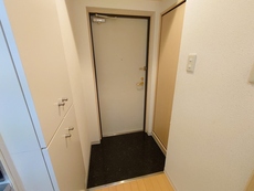 玄関　33枚中 14枚目