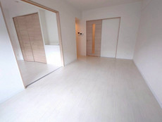 居間　32枚中 18枚目