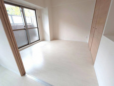 寝室　32枚中 8枚目