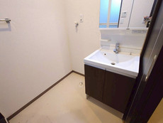 洗面台　32枚中 6枚目