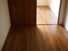 寝室　33枚中 8枚目