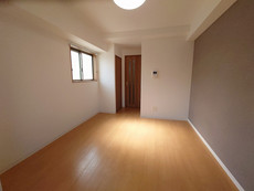 寝室　34枚中 8枚目