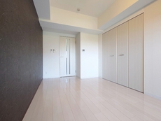 寝室　32枚中 8枚目