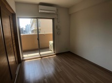 居間　32枚中 16枚目