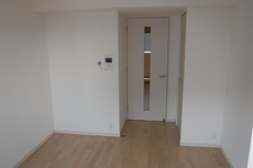 寝室　32枚中 8枚目