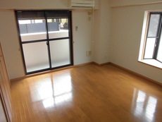 寝室　32枚中 16枚目