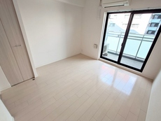 寝室　33枚中 8枚目