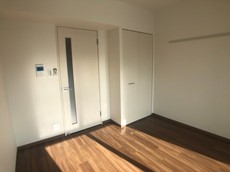 寝室　27枚中 13枚目