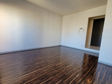 寝室　34枚中 8枚目