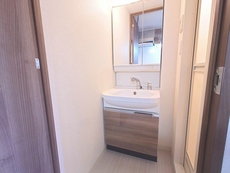 洗面台　32枚中 6枚目