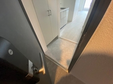 玄関　33枚中 10枚目