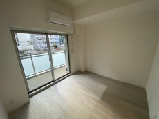 寝室　33枚中 8枚目