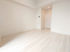 寝室　32枚中 8枚目