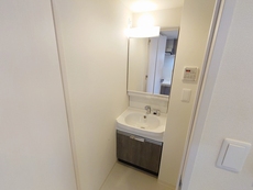 洗面台　32枚中 6枚目