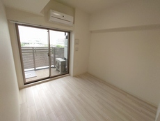 寝室　32枚中 8枚目