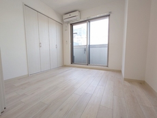 居間　30枚中 17枚目