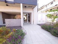 エントランス　33枚中 24枚目