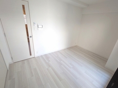 寝室　33枚中 8枚目