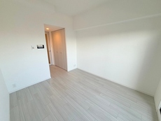 寝室　34枚中 8枚目