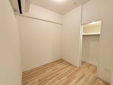 寝室　26枚中 8枚目