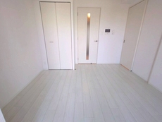 寝室　35枚中 8枚目