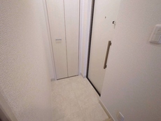 玄関　32枚中 10枚目