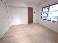 寝室　32枚中 8枚目