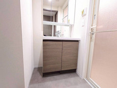 洗面台　24枚中 6枚目