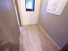 寝室　24枚中 8枚目