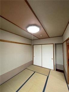 寝室　10枚中 7枚目