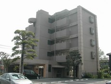 エレガンス日岡