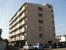 詫磨マンション