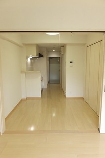 居間