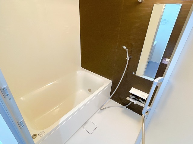 バス