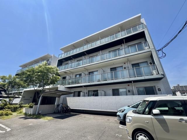レスコ中島参番館EAST