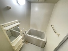 バス