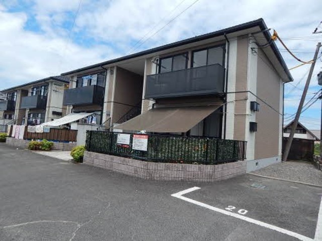 クレストコート関園　A
