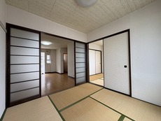居間