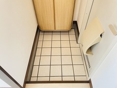 写真は別部屋です