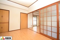 居間