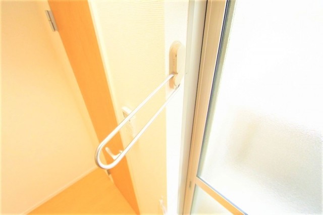 室内干し用の金具も付いています。意外と便利