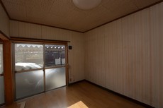 居間