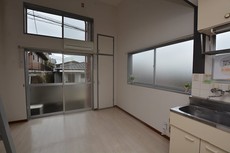 居間