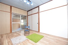 居間